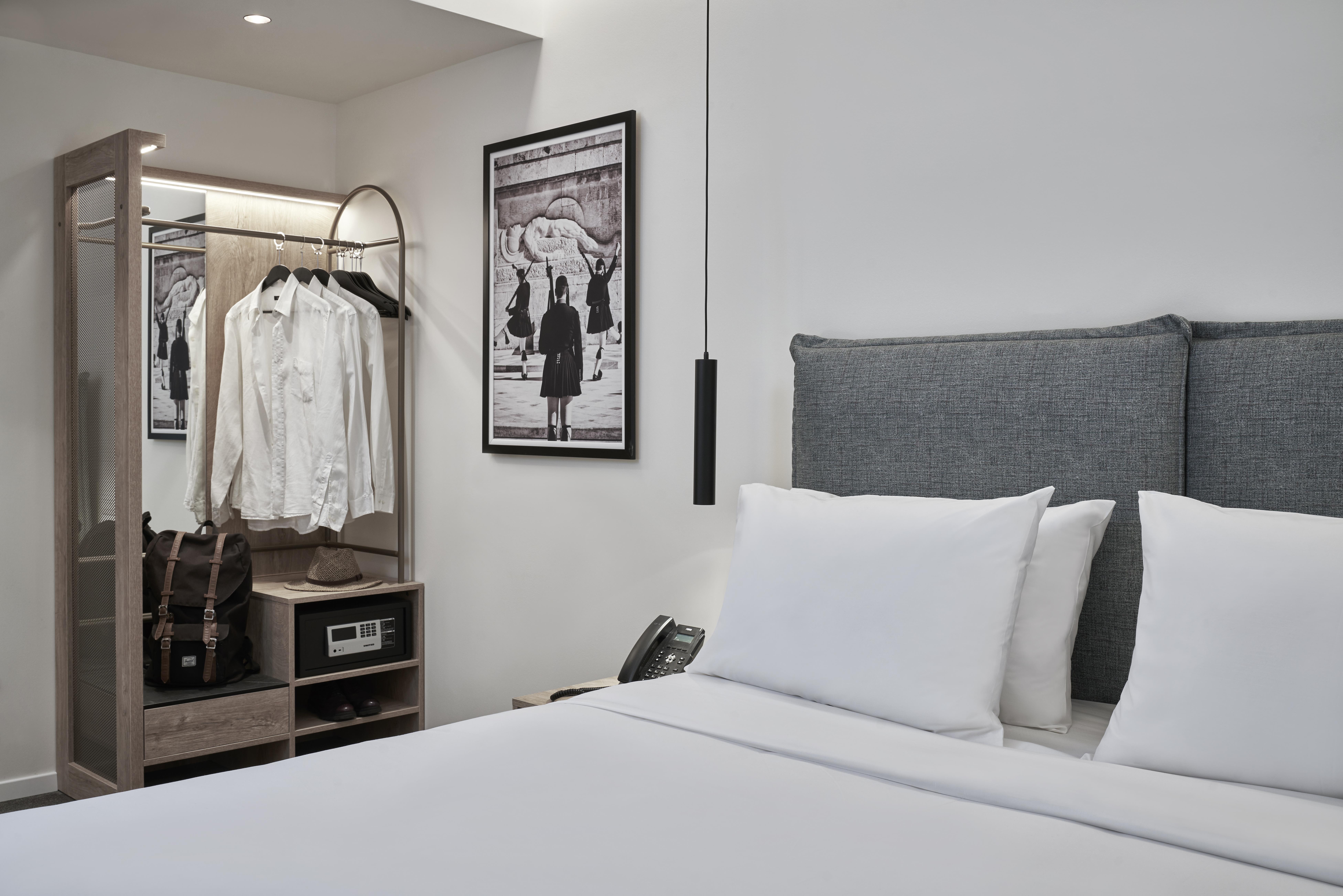 Nlh Monastiraki - Neighborhood Lifestyle Hotels Athena Bagian luar foto